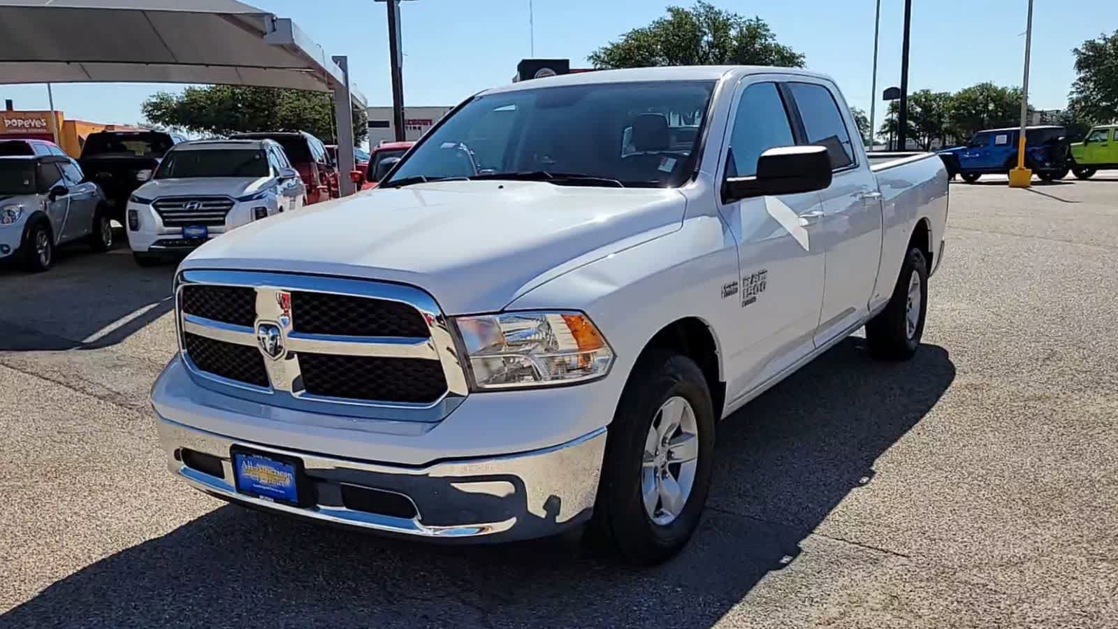 Used 2021 RAM 1500 Classic SLT RWD image 3