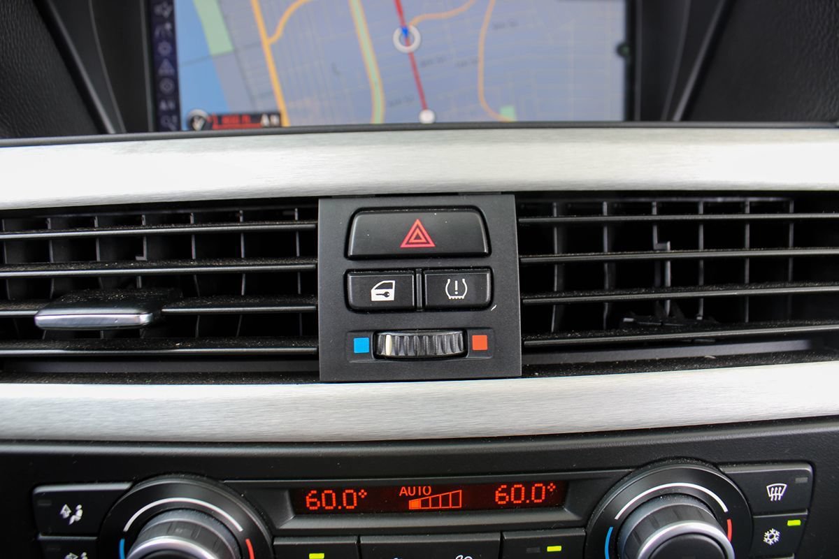 Used 2012 BMW M3 Coupe RWD image 29