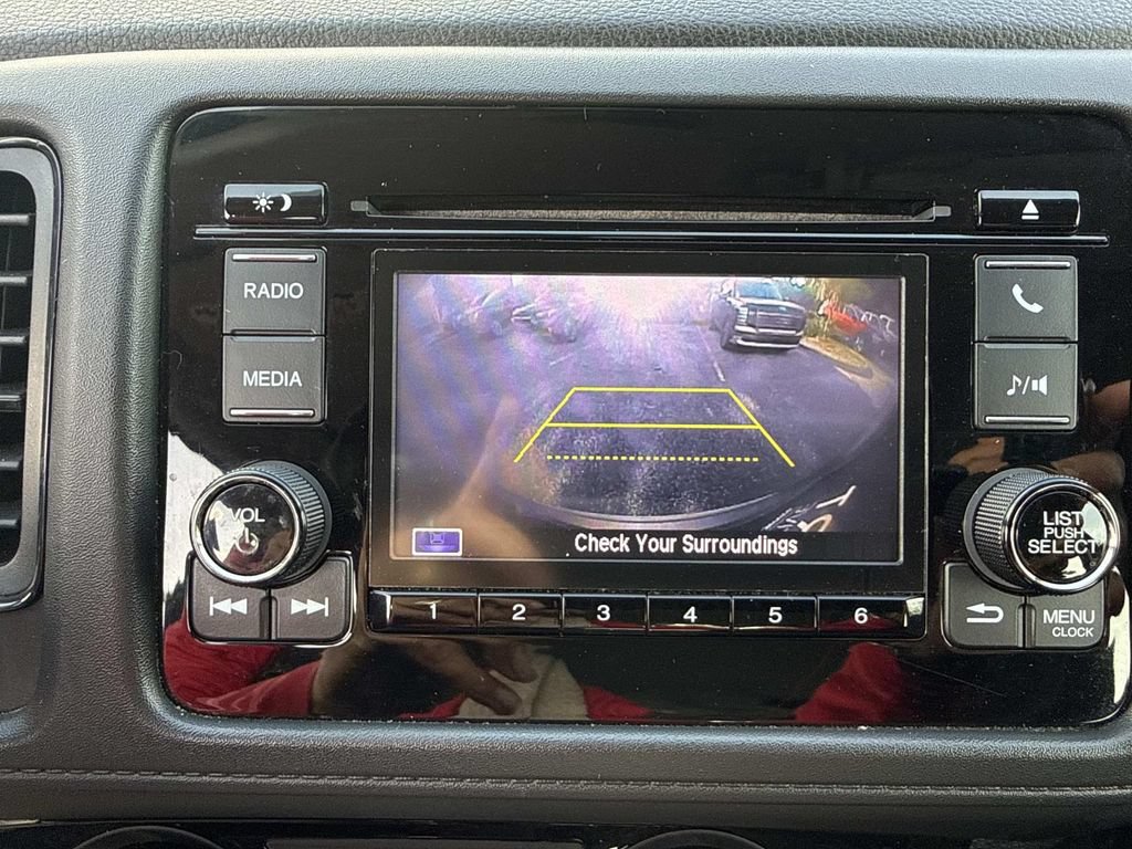 Used 2020 Honda HR-V LX image 28