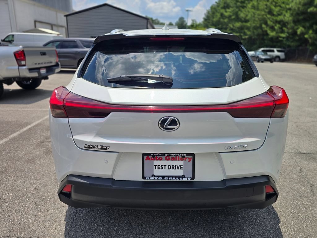 Used 2021 Lexus UX 200 w/ Accessory Package (Z1) FWD image 7