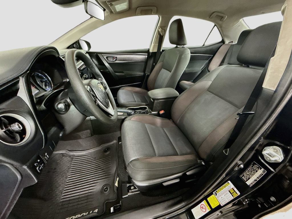 Certified 2018 Toyota Corolla LE FWD image 14