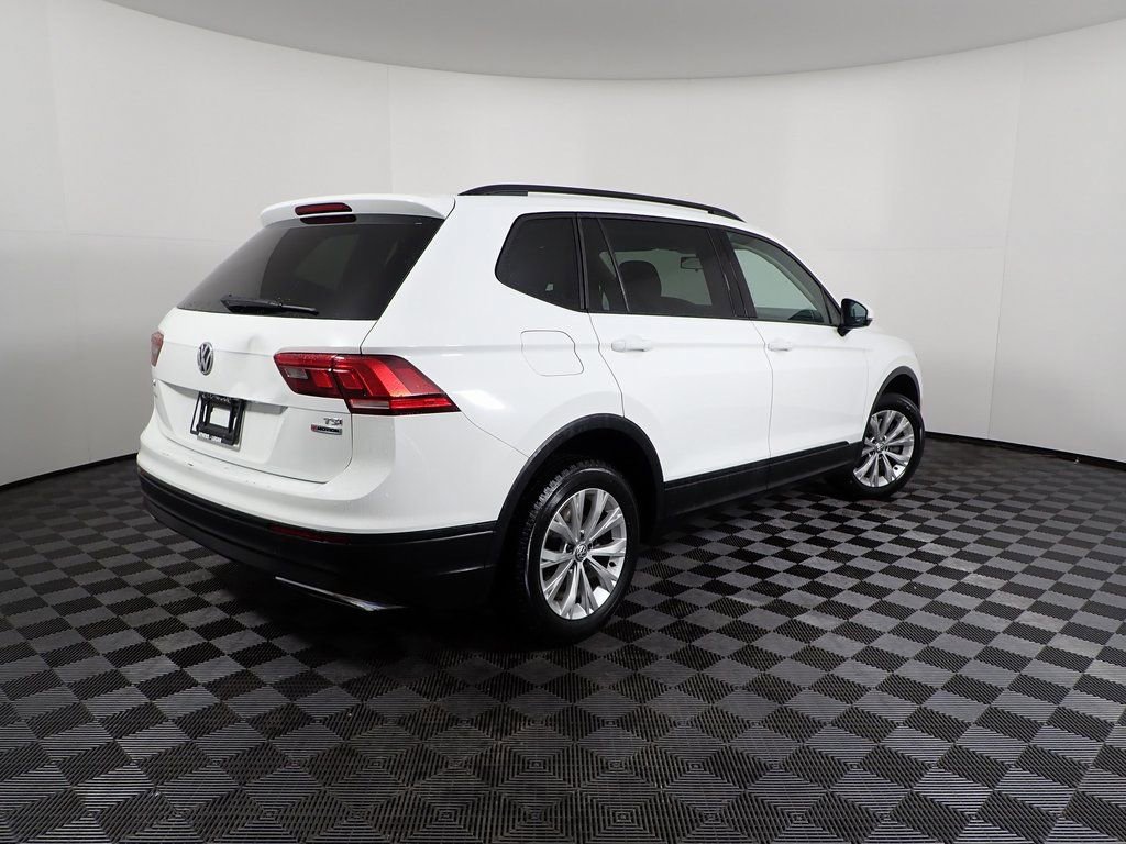 Used 2018 Volkswagen Tiguan S image 18