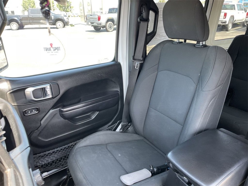 Used 2019 Jeep Wrangler Unlimited Sport S image 23