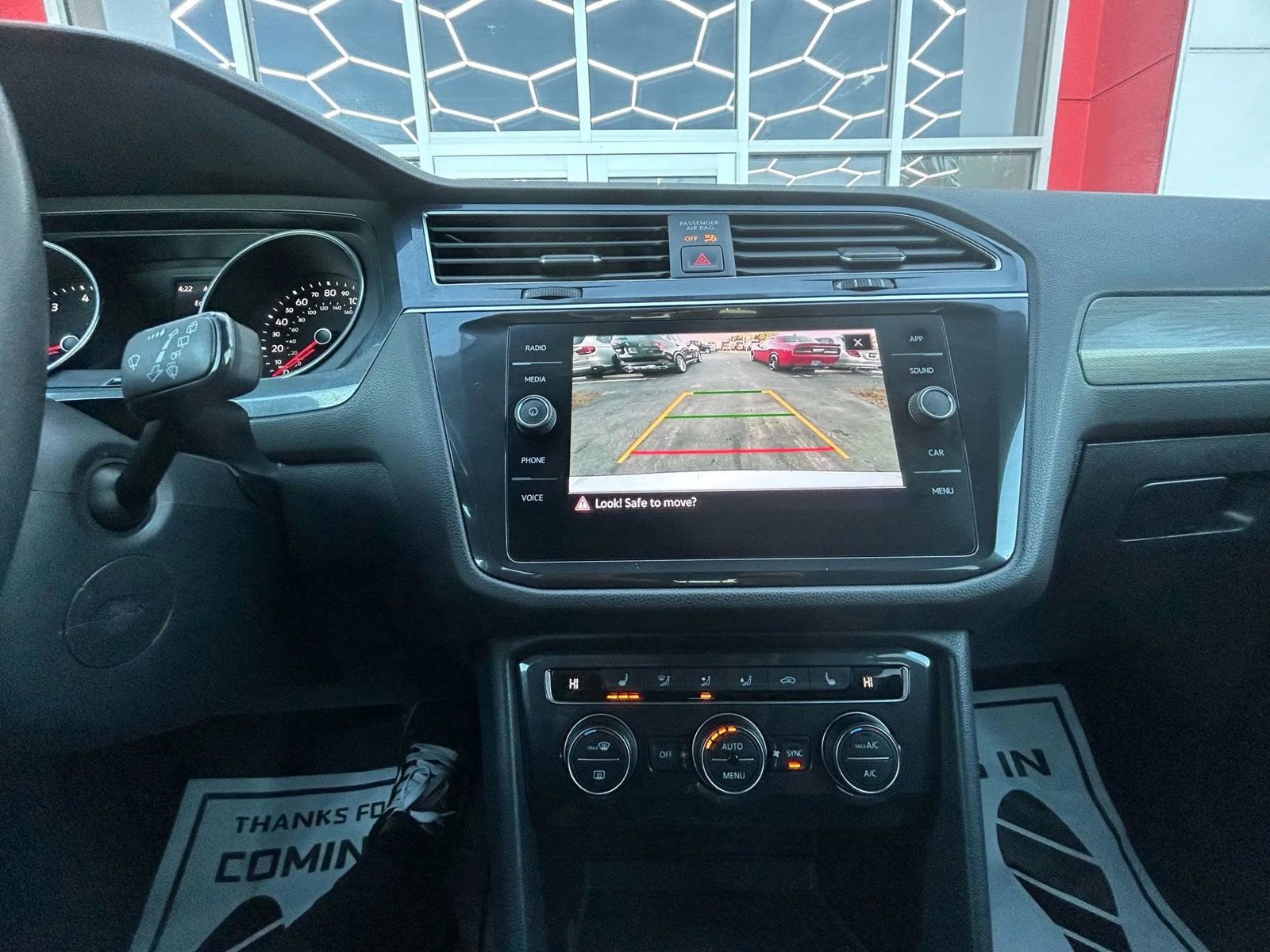 Used 2021 Volkswagen Tiguan S image 14