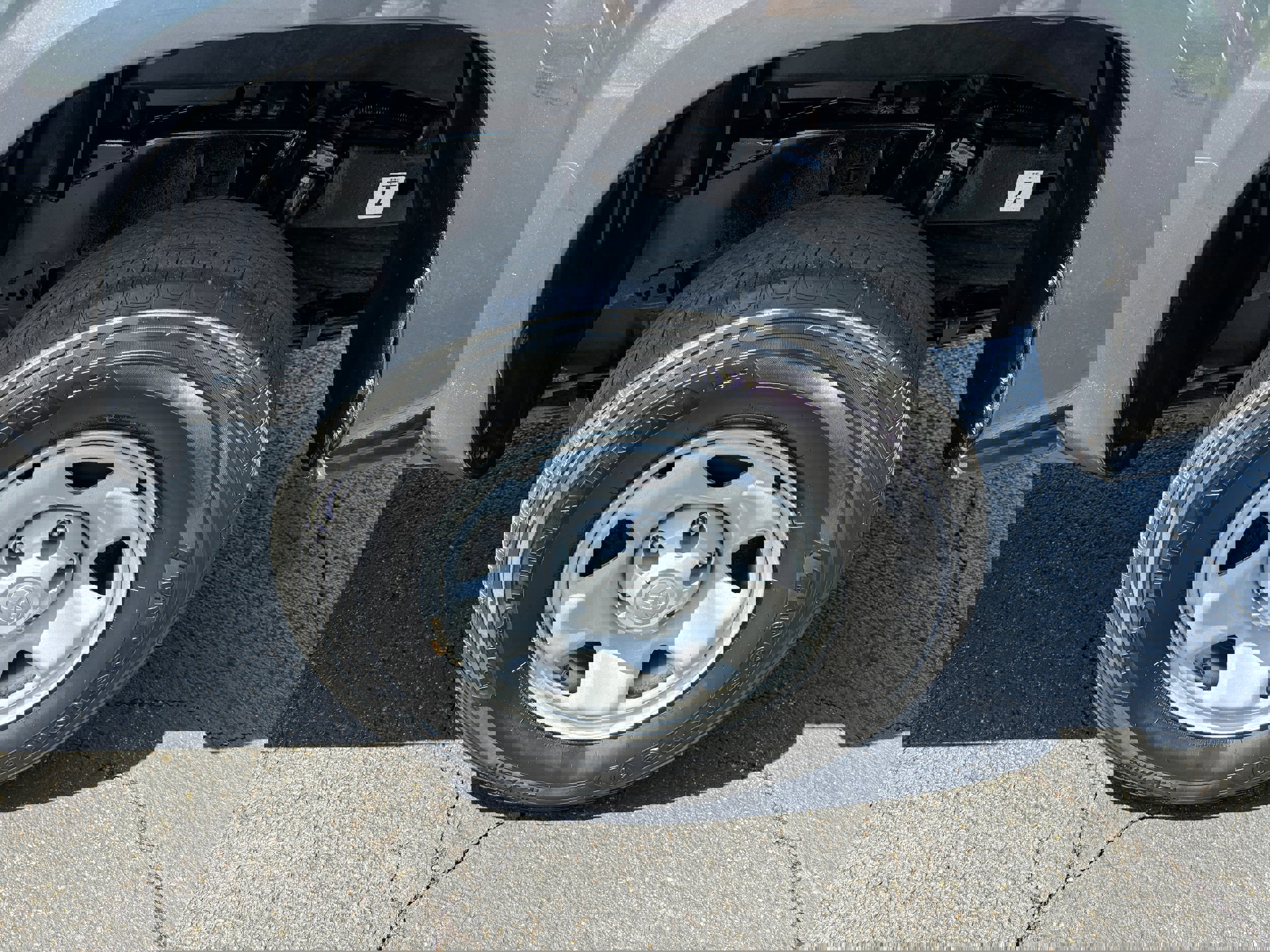 Used 2023 Toyota Tacoma SR image 8