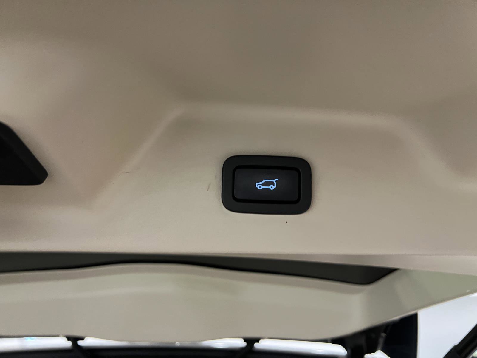 Used 2019 Land Rover Range Rover Supercharged AWD/4WD image 36