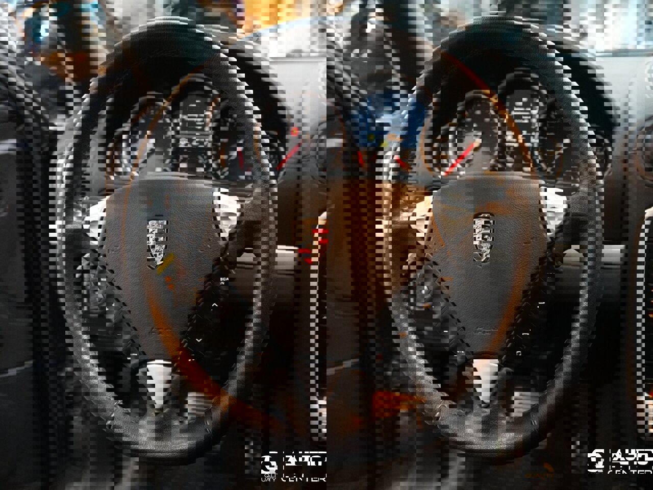 Used 2008 Porsche Cayenne Turbo image 18