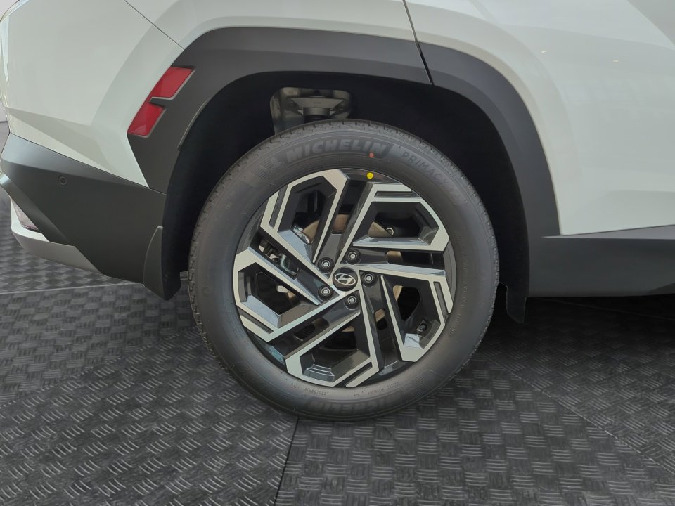 New 2026 Hyundai Tucson Limited AWD/4WD image 17