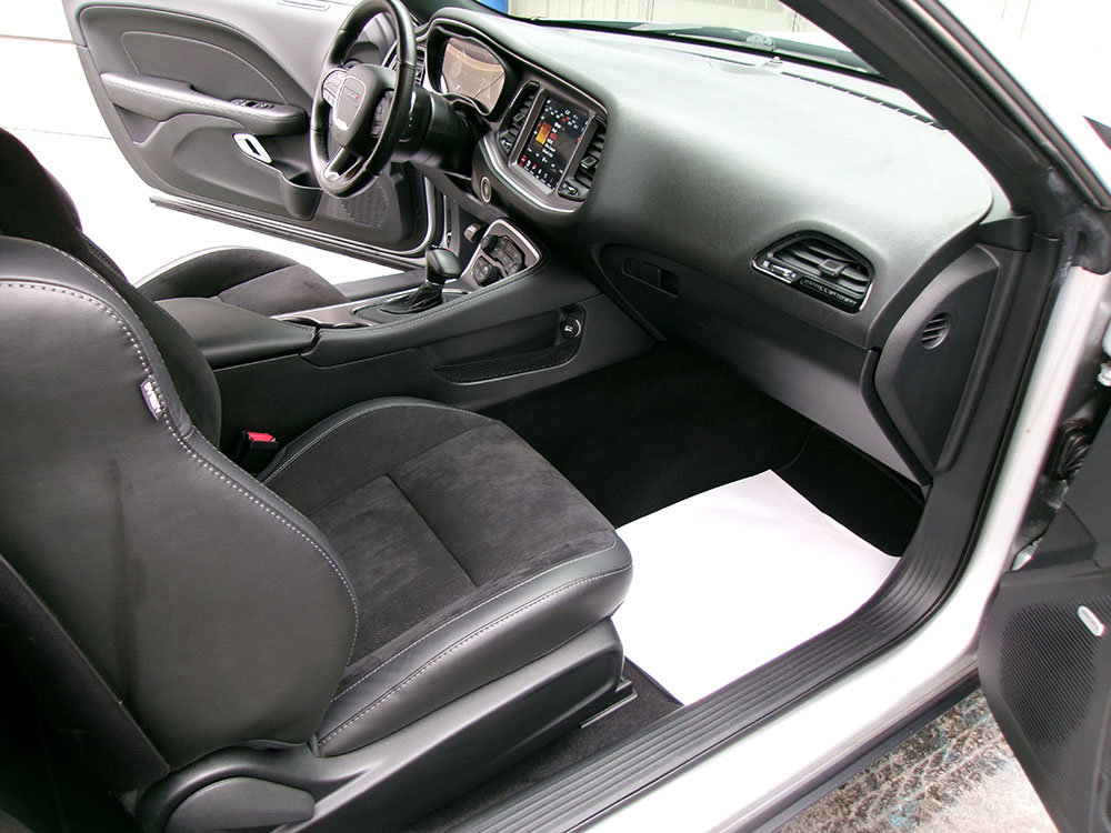 Used 2019 Dodge Challenger GT w/ Plus Package image 10