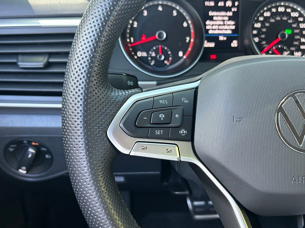 Used 2020 Volkswagen Atlas Cross Sport SE w/ Towing Package image 49