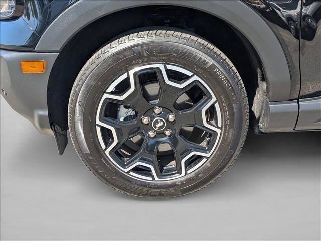 Certified 2025 Ford Bronco Sport Outer Banks w/ Outer Banks Tech Package+ AWD/4WD image 24
