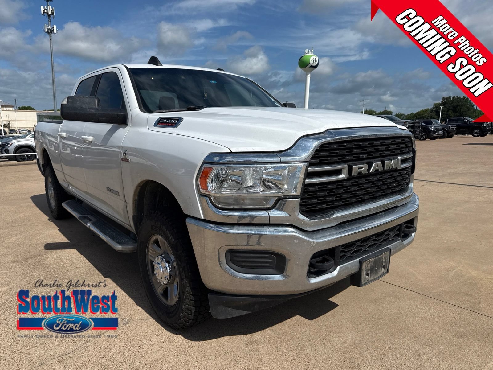 Used 2022 RAM 2500 Big Horn AWD/4WD image 1