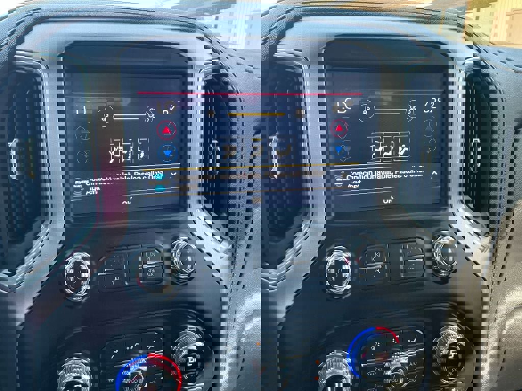 Used 2021 GMC Sierra 1500 Elevation w/ Preferred Package AWD/4WD image 18