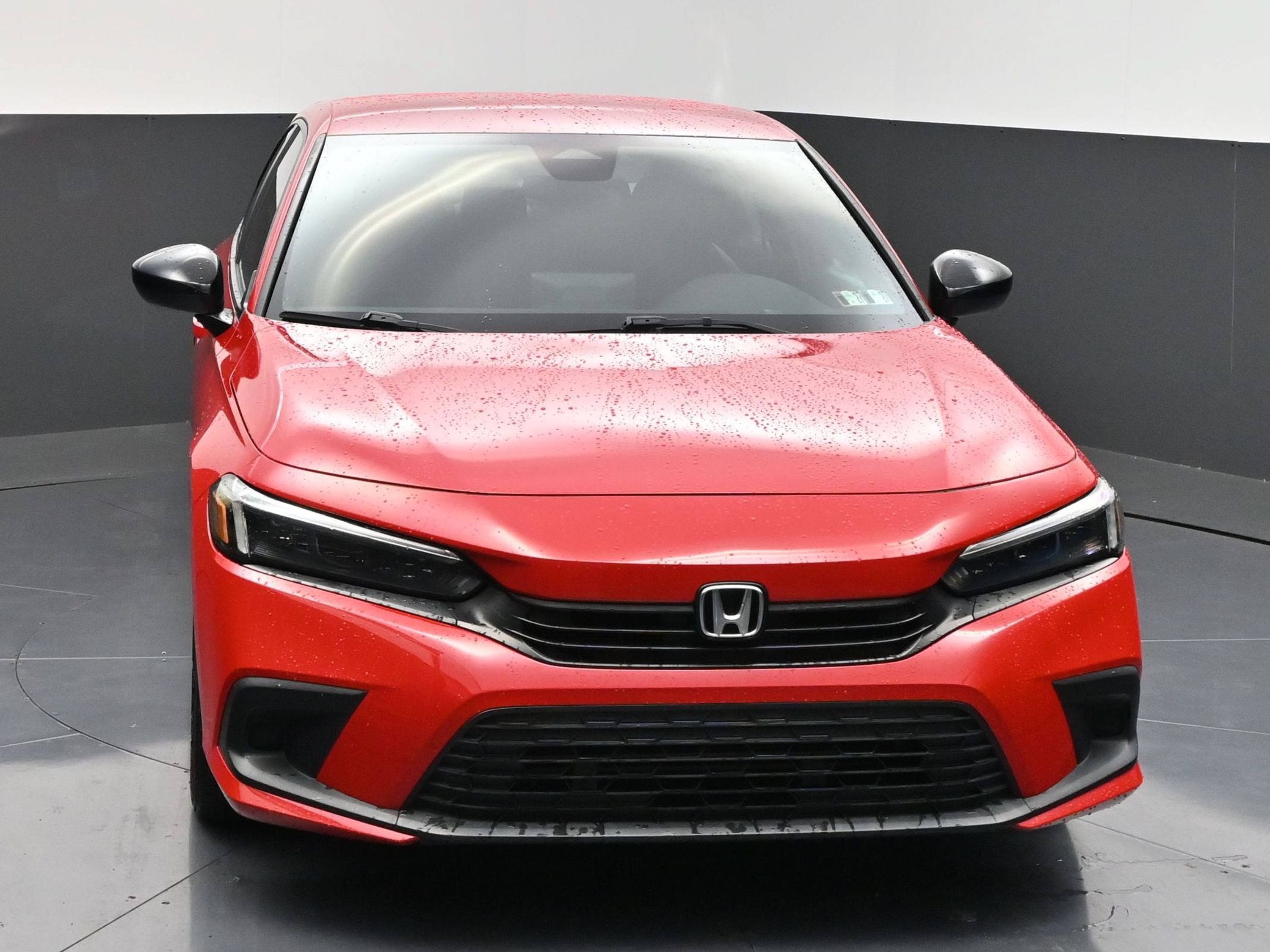 Used 2022 Honda Civic Sport image 2