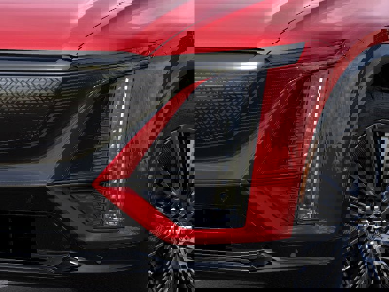 New 2025 Cadillac Lyriq Sport w/ Nappa Leather Package image 34