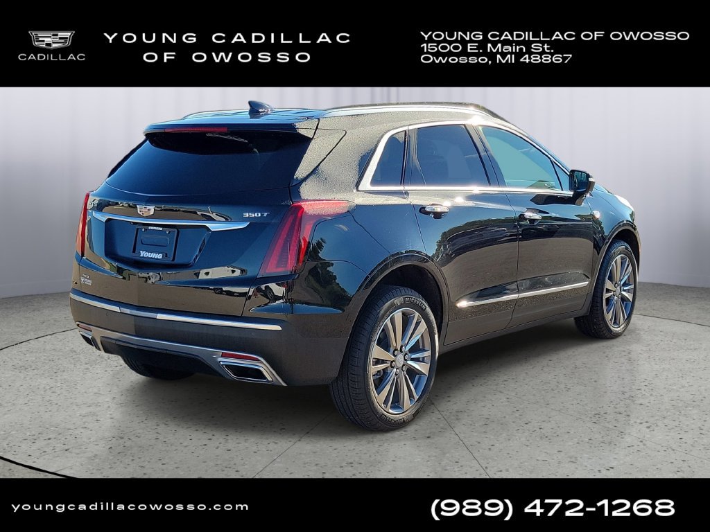 Certified 2025 Cadillac XT5 Premium Luxury w/ LPO, Floor Liner Package AWD/4WD image 3