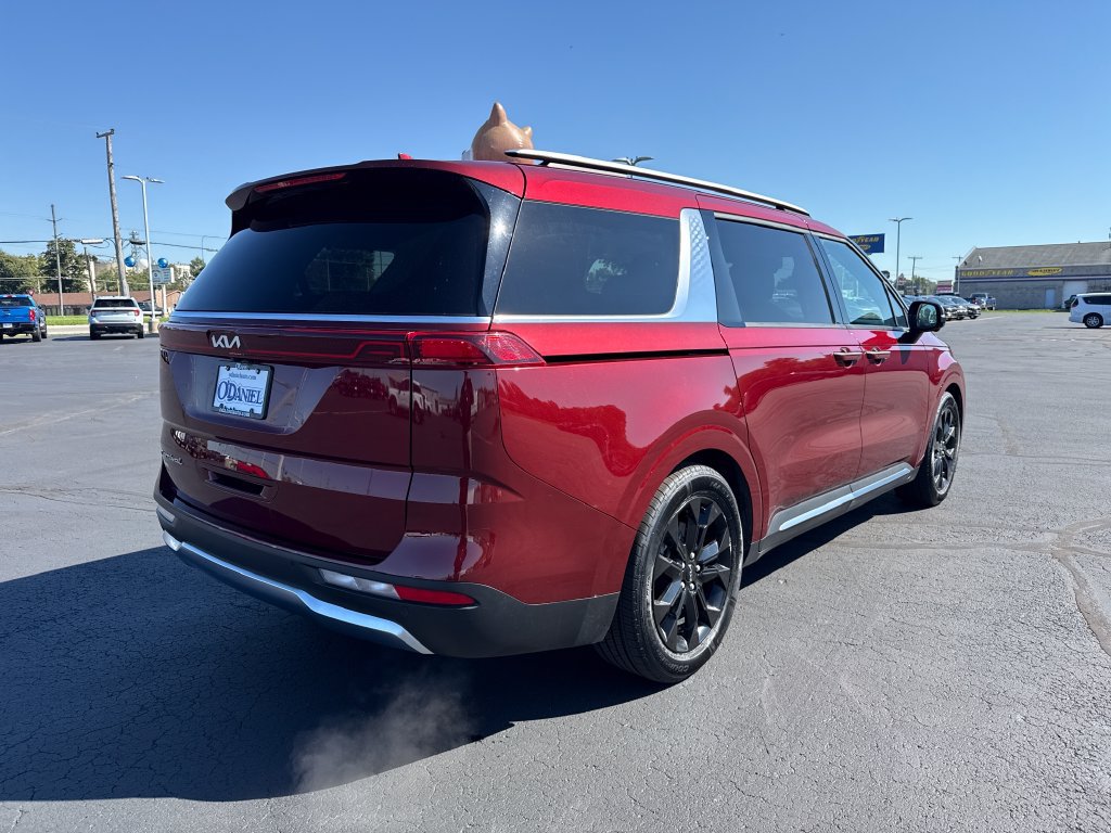 Used 2022 Kia Carnival SX Prestige FWD image 10