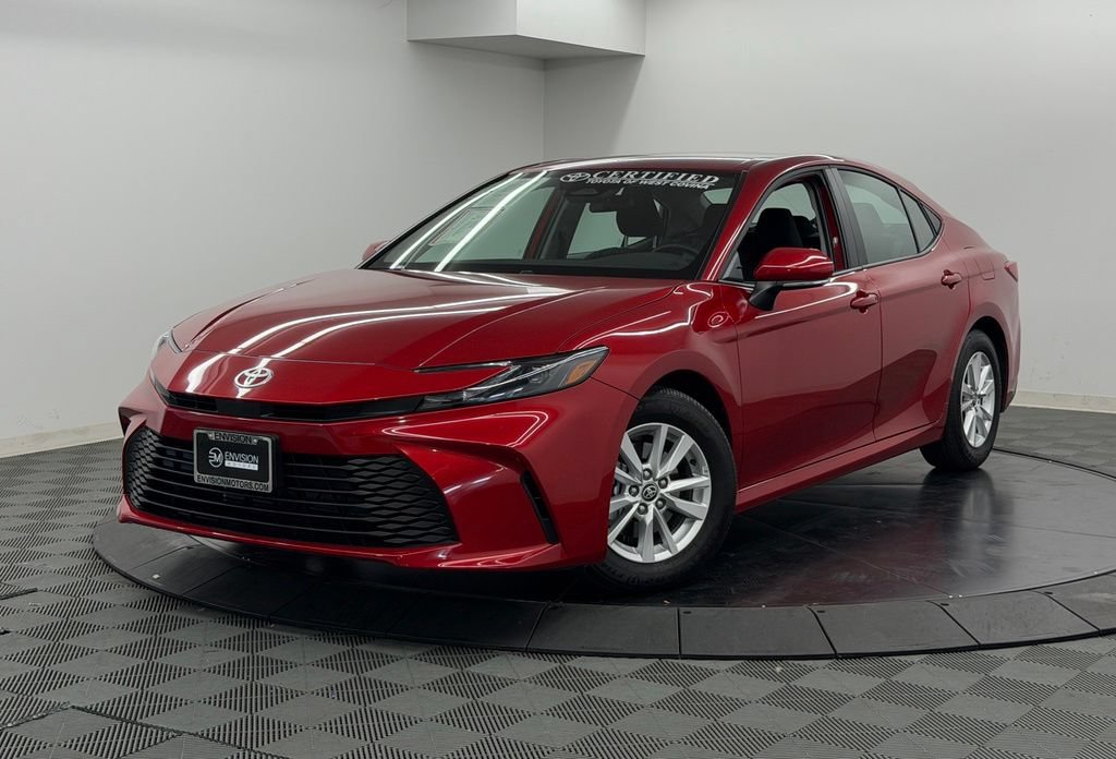 Used 2026 Toyota Camry LE FWD image 3