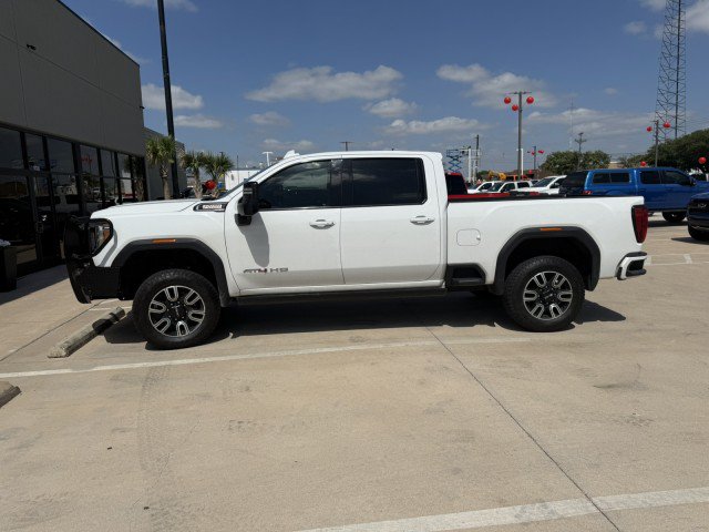 Used 2023 GMC Sierra 2500 AT4 AWD/4WD image 2