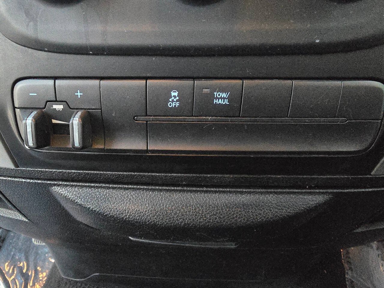 Used 2016 RAM 1500 Lone Star RWD image 28