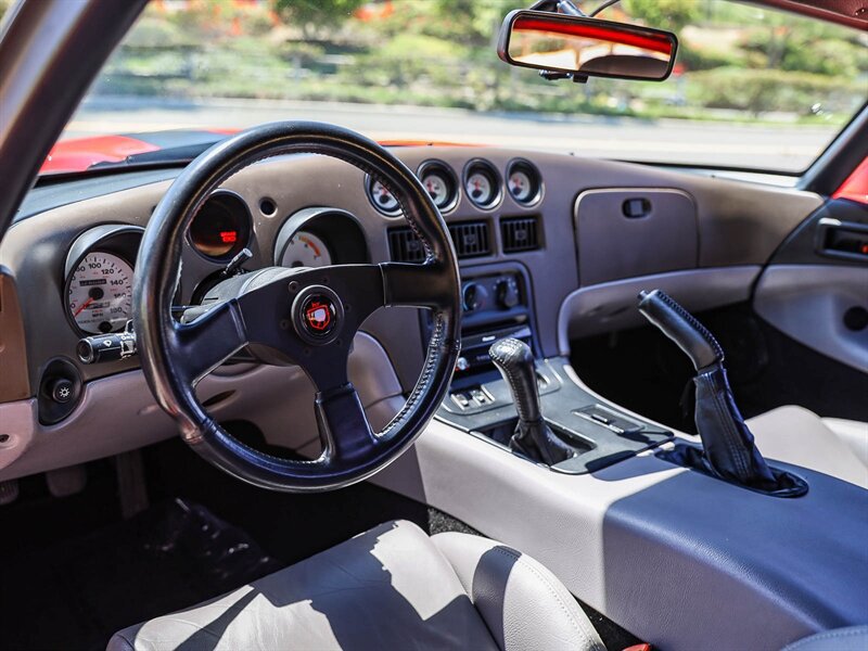 Used 1994 Dodge Viper RT/10 RWD image 20