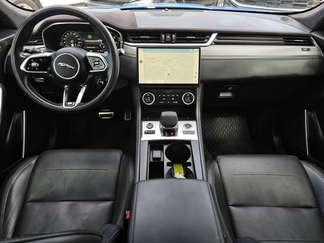 Used 2025 Jaguar F-PACE SVR AWD/4WD image 23