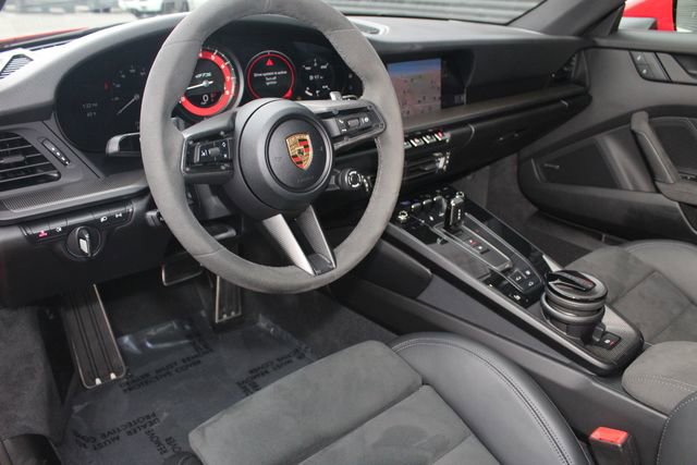 Certified 2024 Porsche 911 Carrera 4 GTS image 4