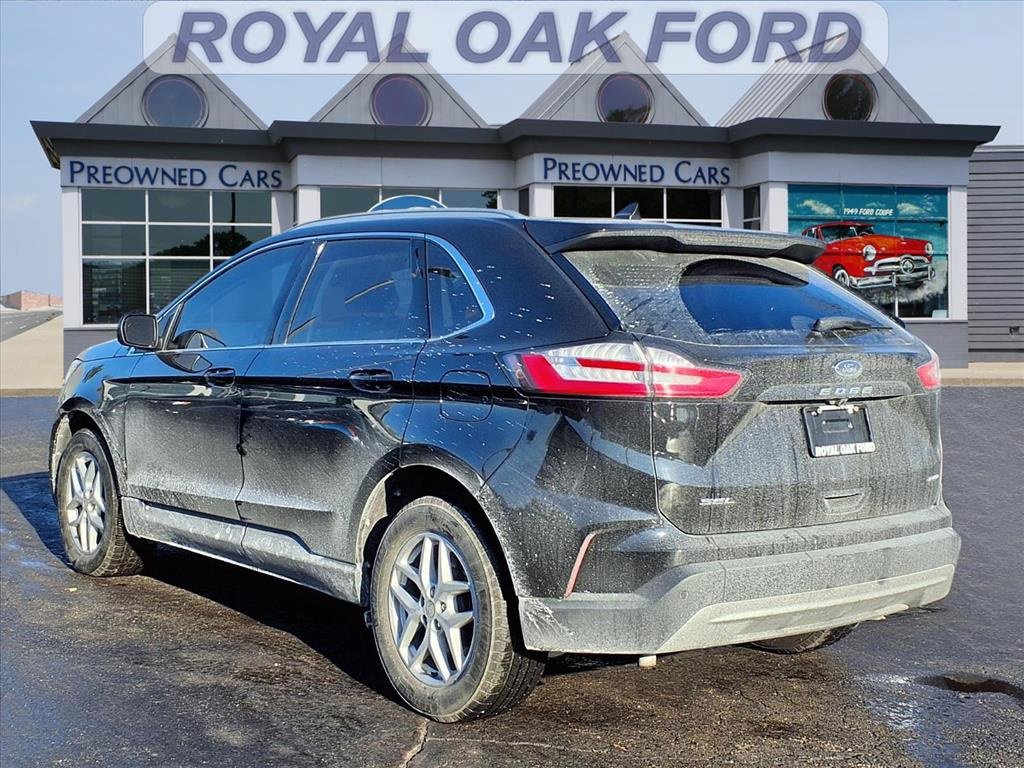 Used 2023 Ford Edge SEL w/ Convenience Package image 2
