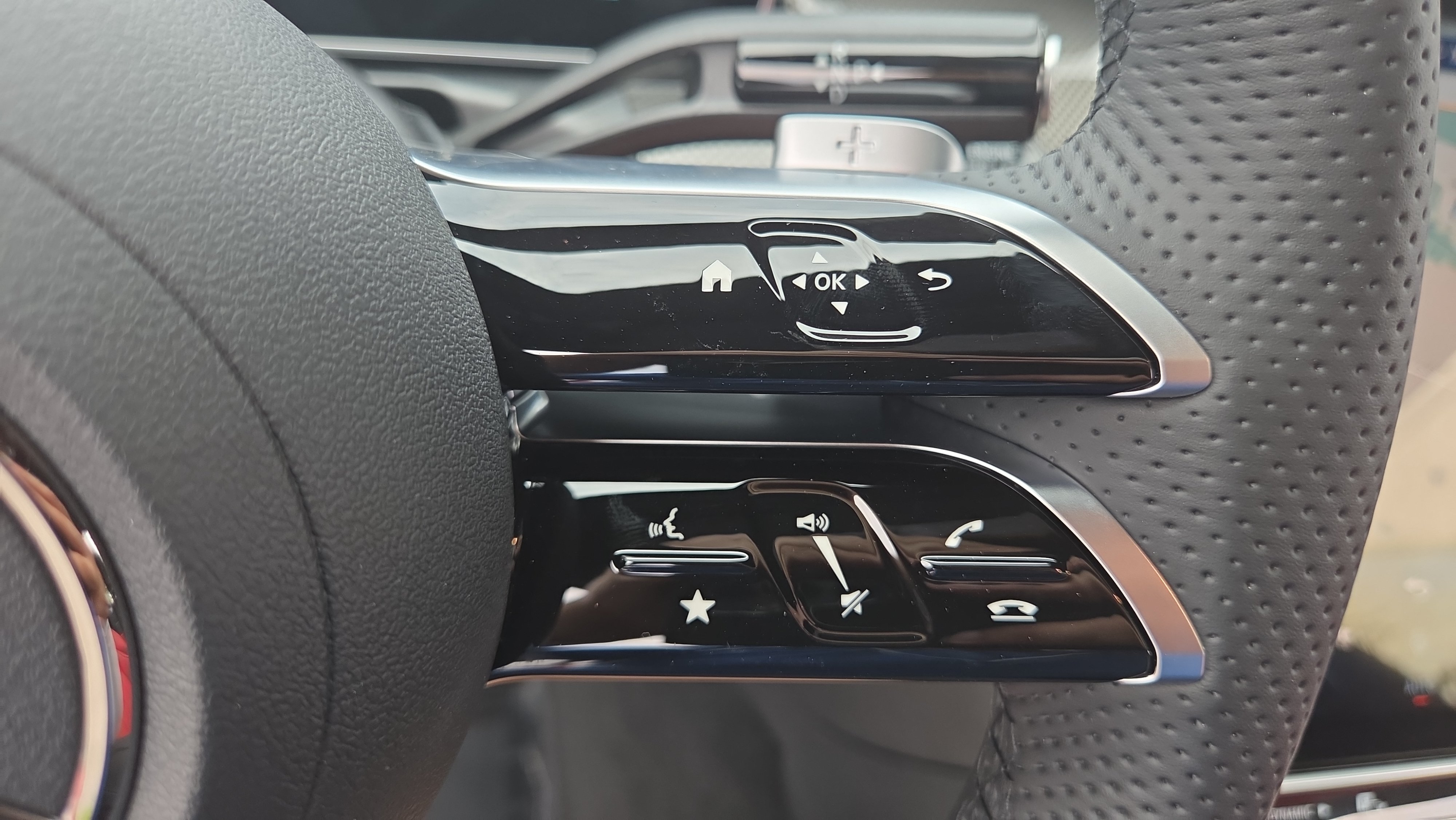 New 2026 Mercedes-Benz CLE 300 4MATIC Coupe image 23