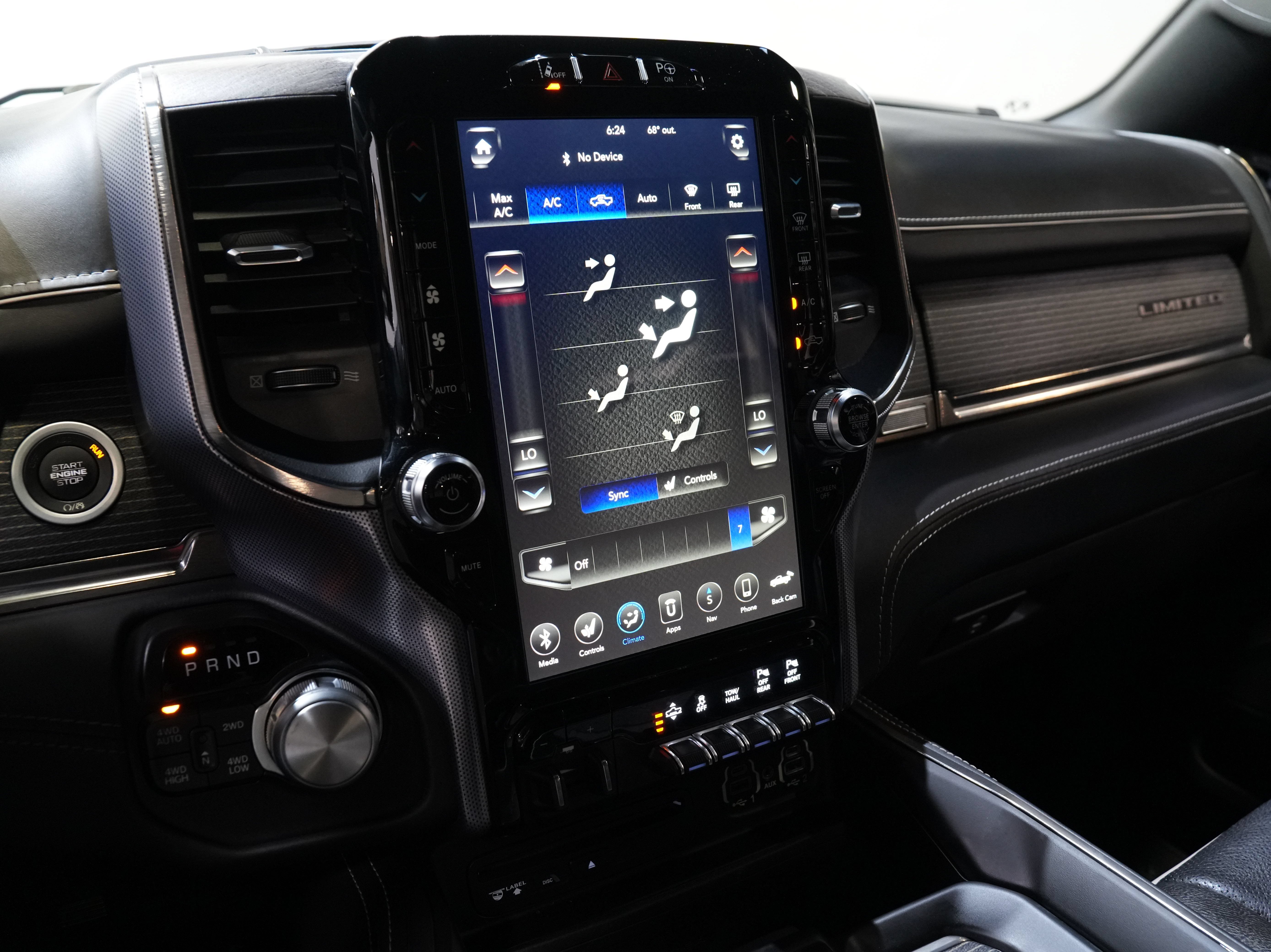 Used 2019 RAM 1500 Limited AWD/4WD image 46