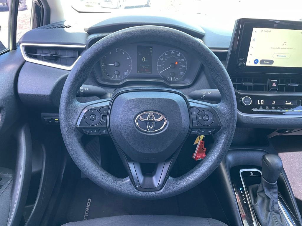 Used 2023 Toyota Corolla LE image 13
