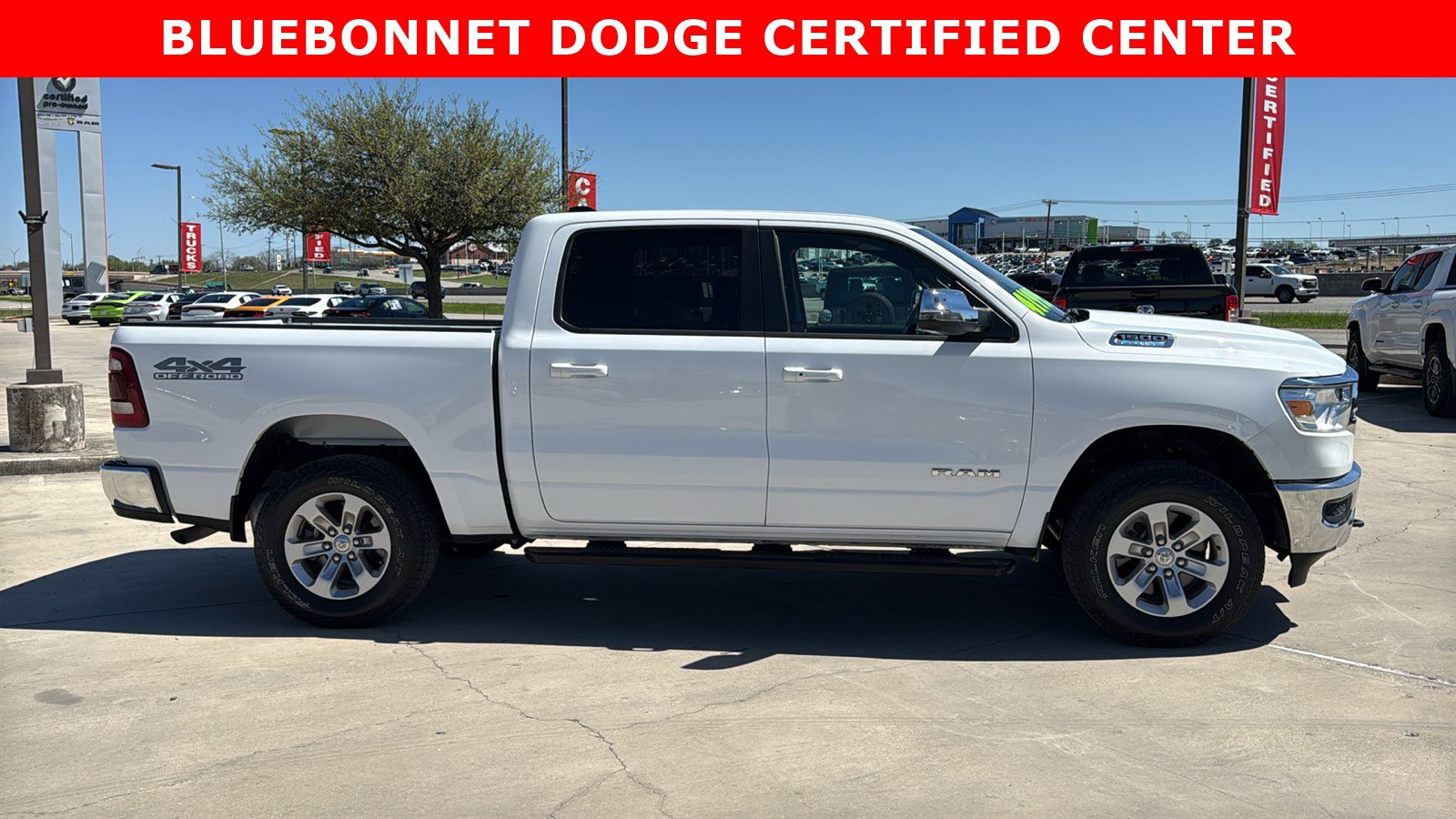Used 2023 RAM 1500 Laramie w/ Off Road Group AWD/4WD image 6