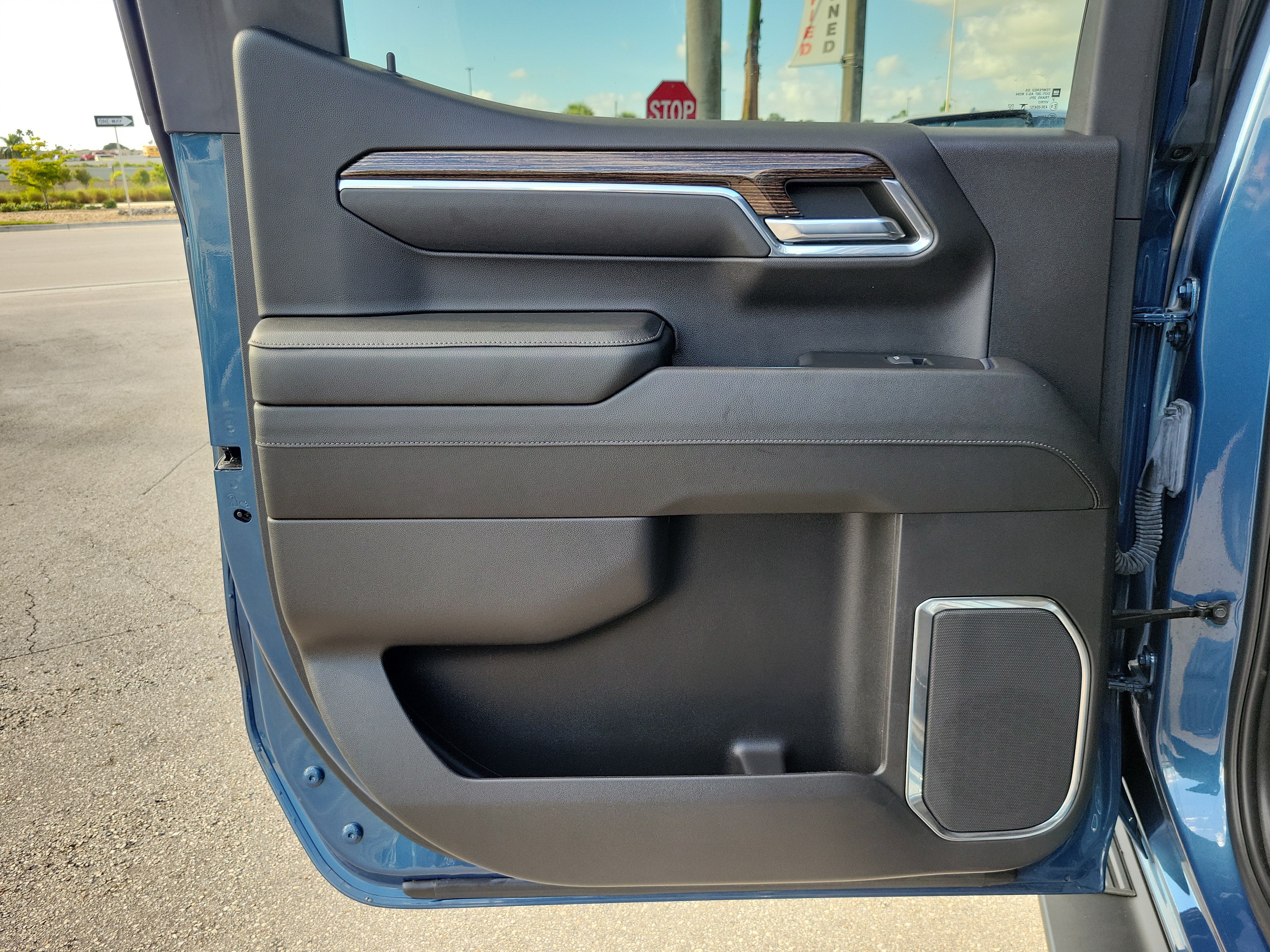 Used 2024 GMC Sierra 1500 Elevation RWD image 25