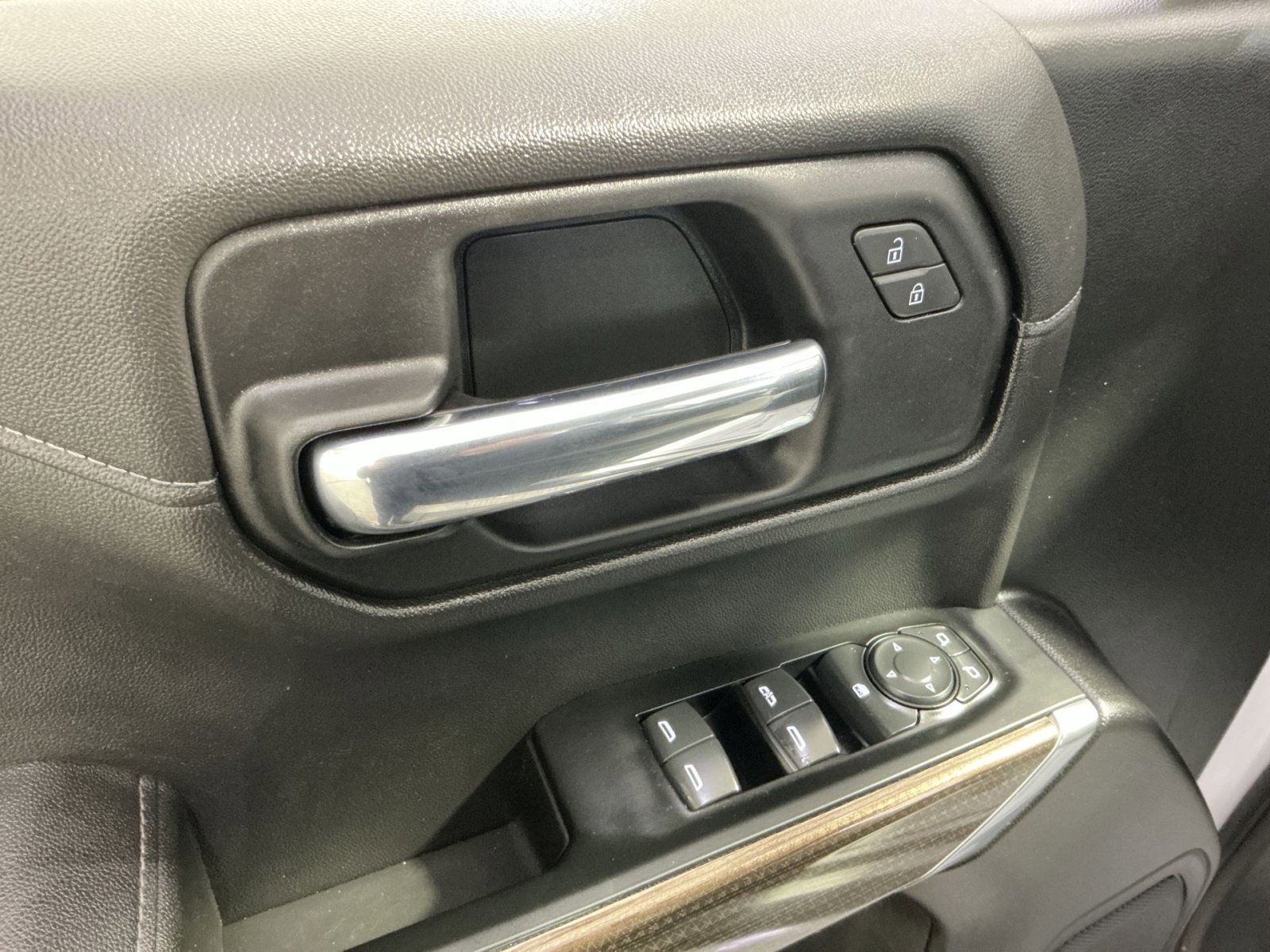 Used 2022 Chevrolet Silverado 1500 LT w/ Work Truck Package image 16