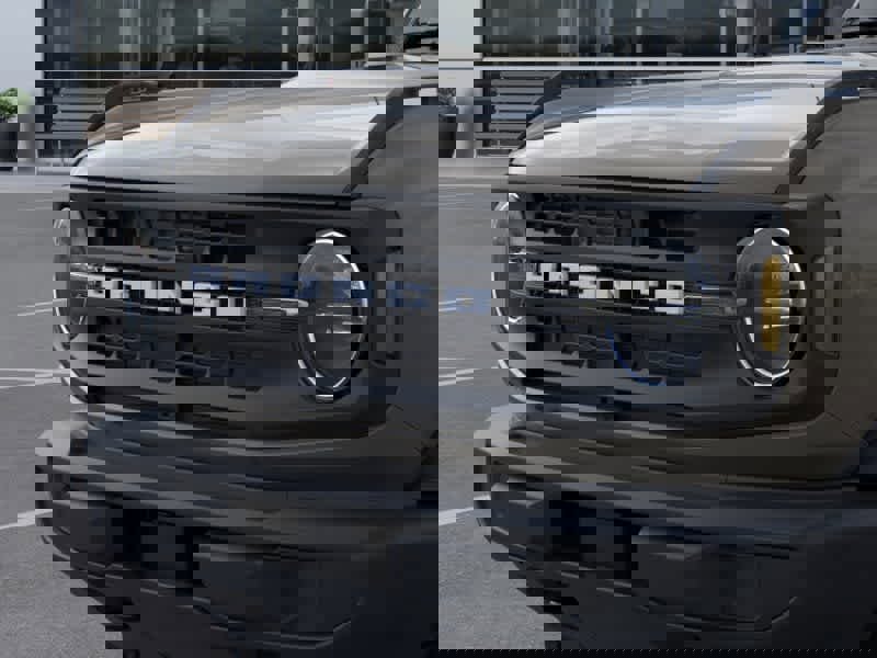 New 2025 Ford Bronco 4-Door image 19