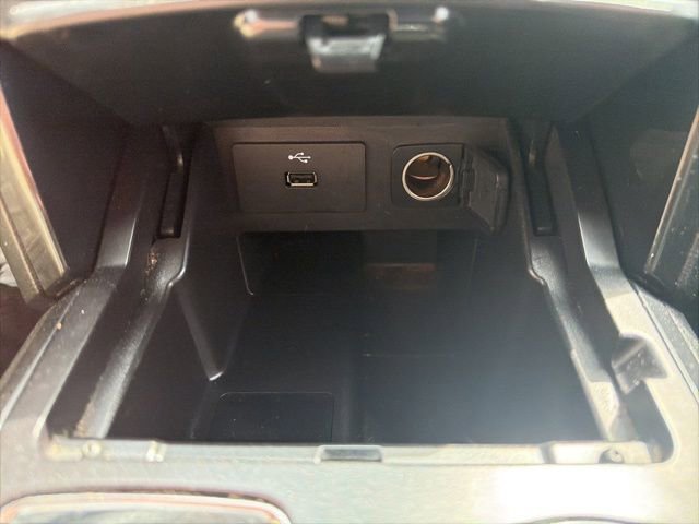 Certified 2018 Ford Explorer XLT AWD/4WD image 35