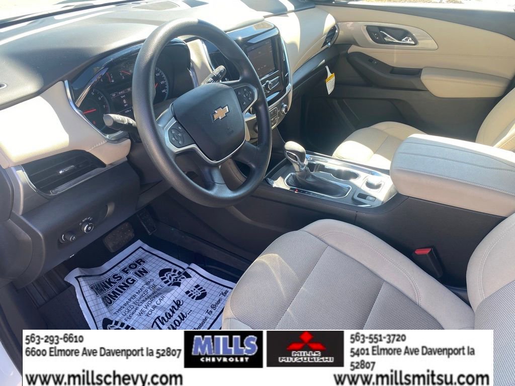 Used 2023 Chevrolet Traverse LS w/ LPO, Cargo Package image 9