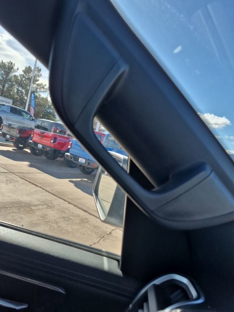 Used 2023 RAM 1500 Laramie image 42