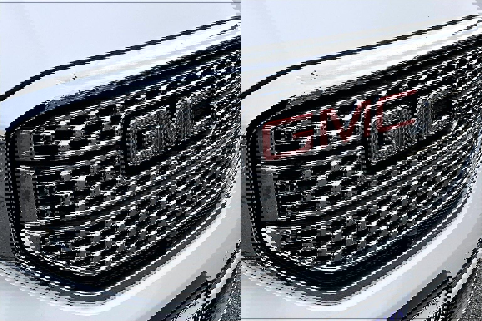 Used 2019 GMC Acadia Denali w/ Technology Package image 32