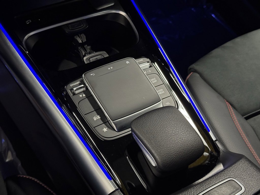 Used 2023 Mercedes-Benz GLA 250 4MATIC image 30