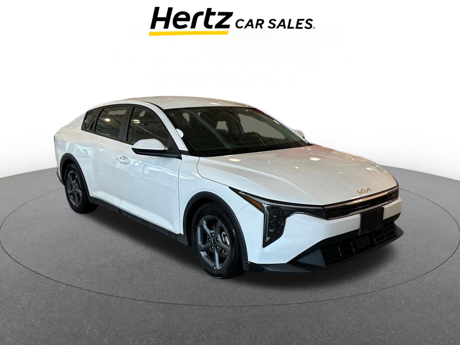 Used 2025 Kia K4 LXS image 1