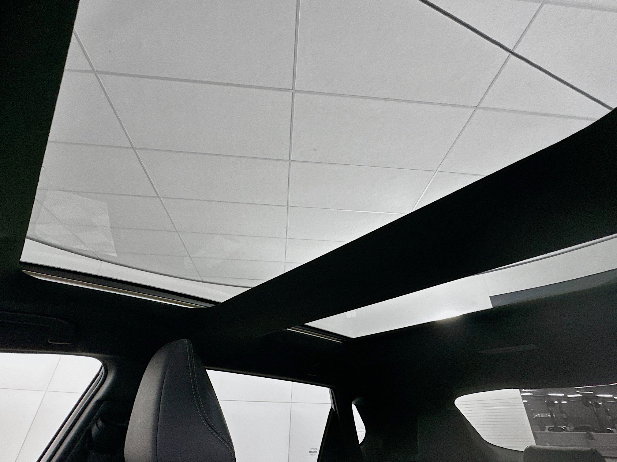 Used 2024 Toyota bZ4X XLE image 27