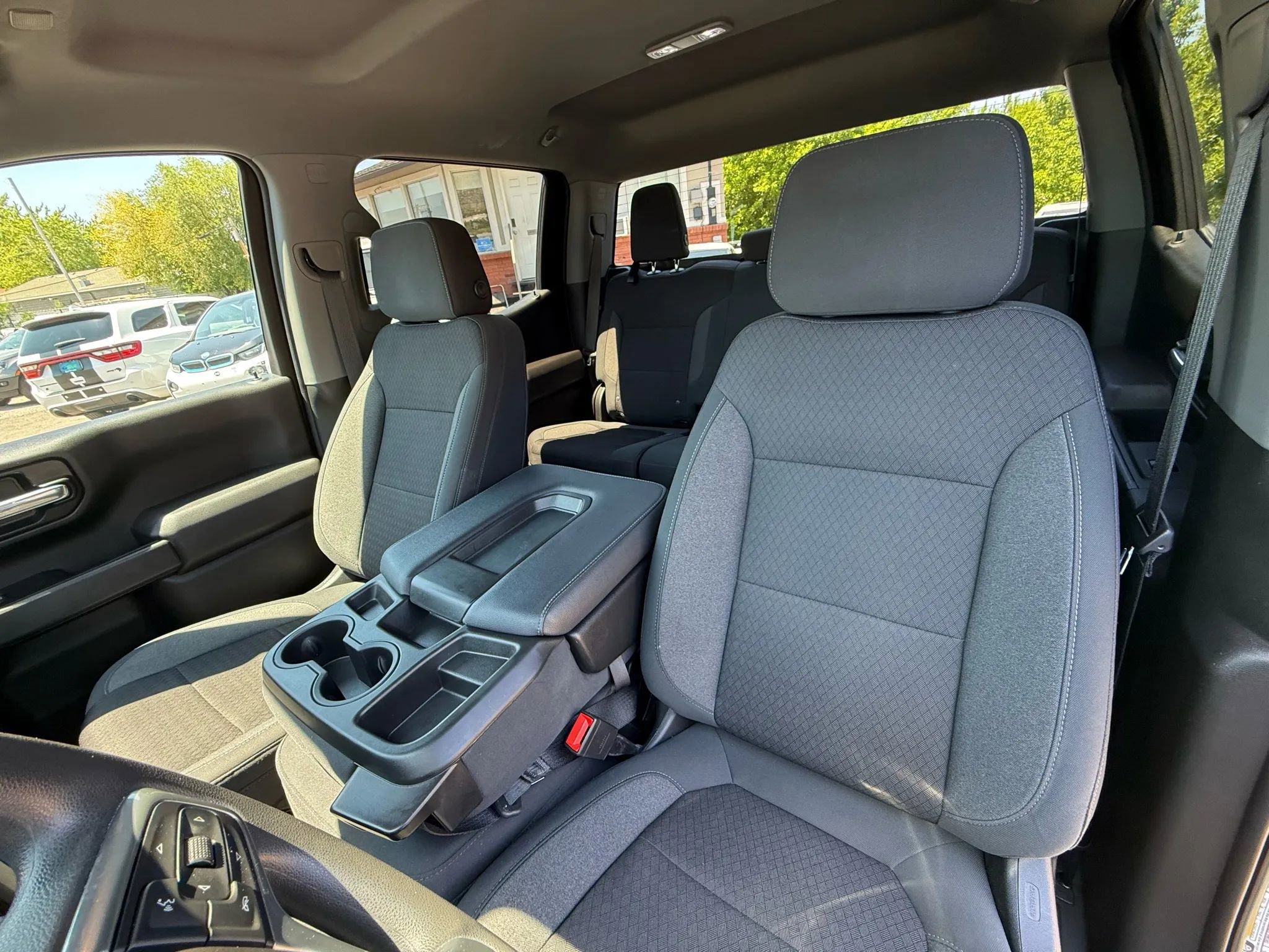 Used 2022 Chevrolet Silverado 1500 Custom w/ Safety Confidence Package image 28