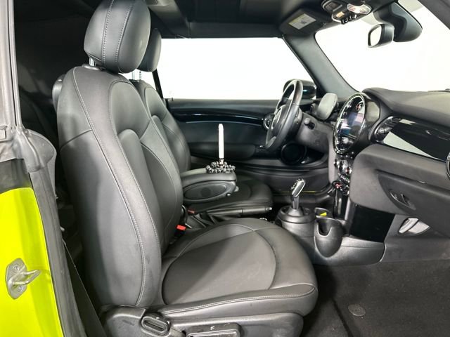 Used 2023 MINI Cooper Classic image 25