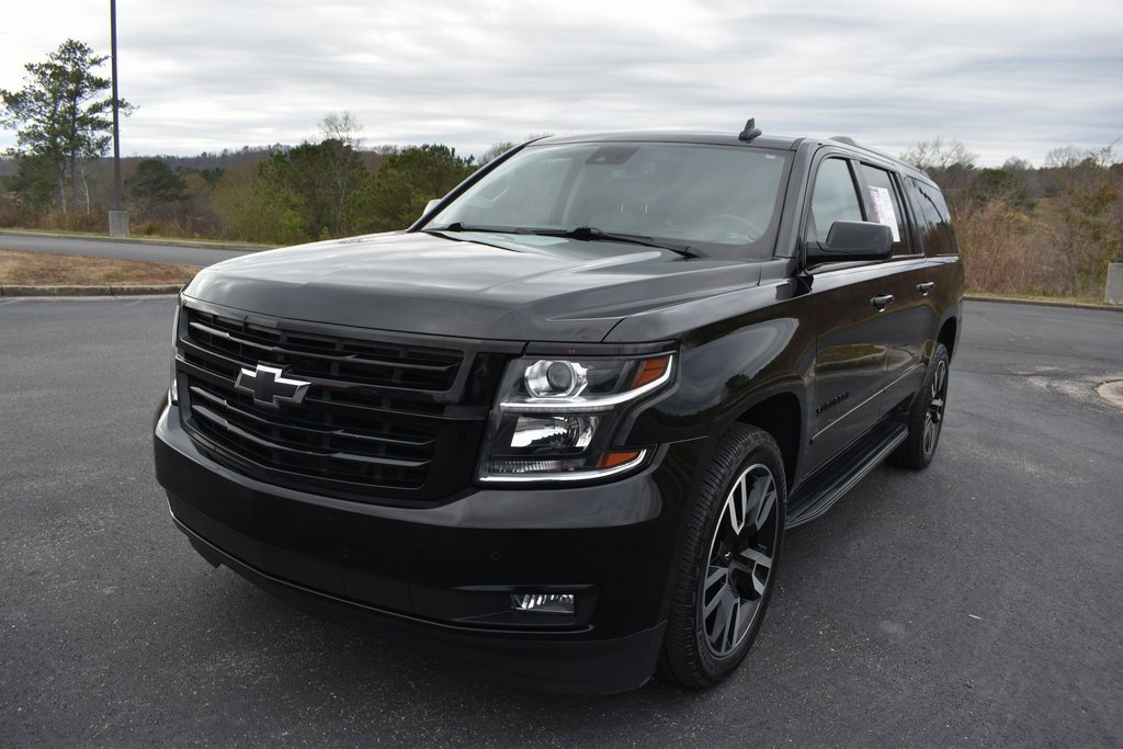 Used 2020 Chevrolet Suburban Premier image 2