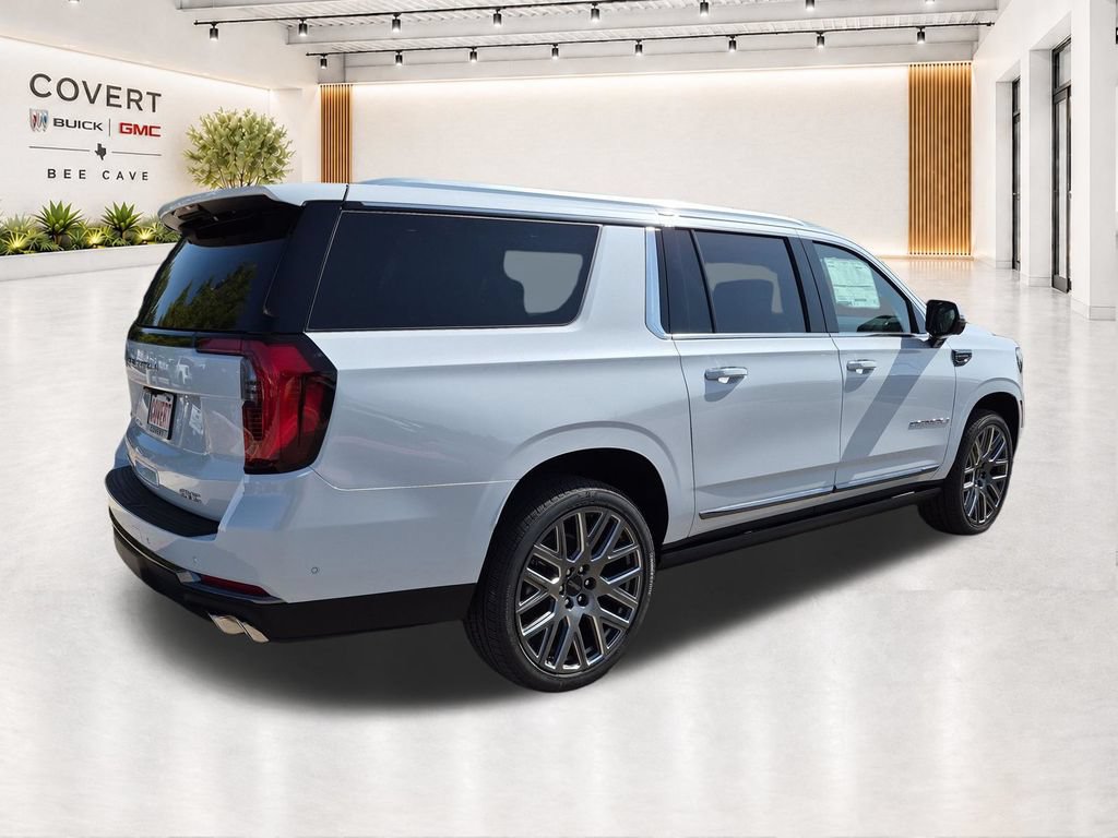 New 2026 GMC Yukon XL Denali Ultimate w/ LPO, Floor Liner Package AWD/4WD image 11