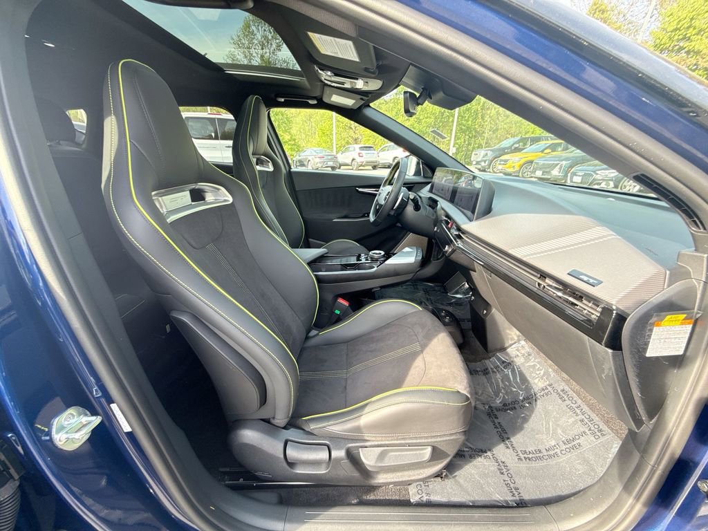 Used 2023 Kia EV6 GT image 27