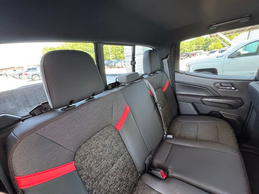 Used 2023 Chevrolet Colorado Z71 AWD/4WD image 25