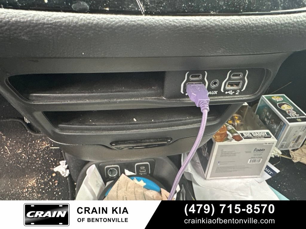 Used 2021 Chrysler Pacifica Touring w/ S Appearance Package FWD image 24