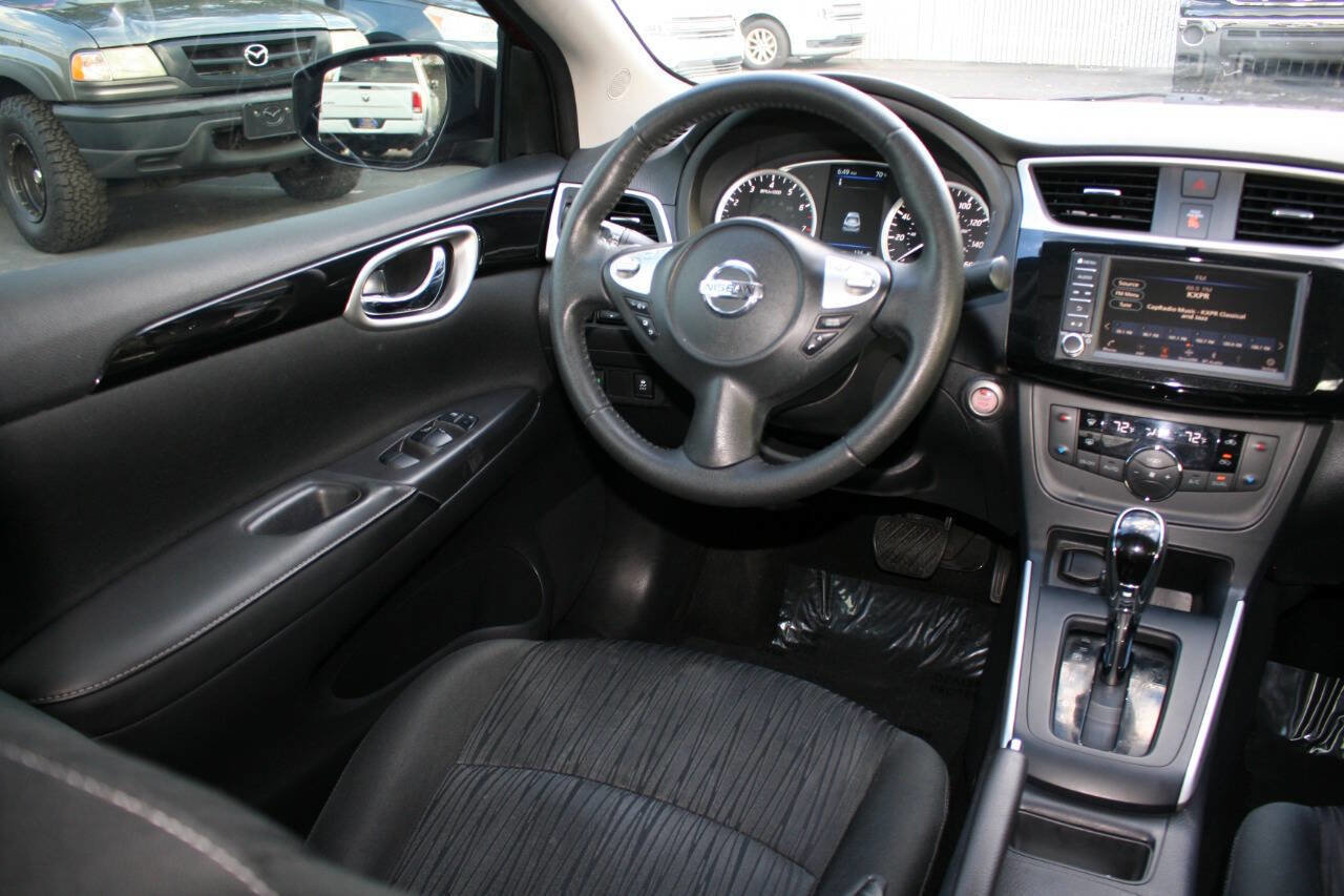 Used 2019 Nissan Sentra SV image 12